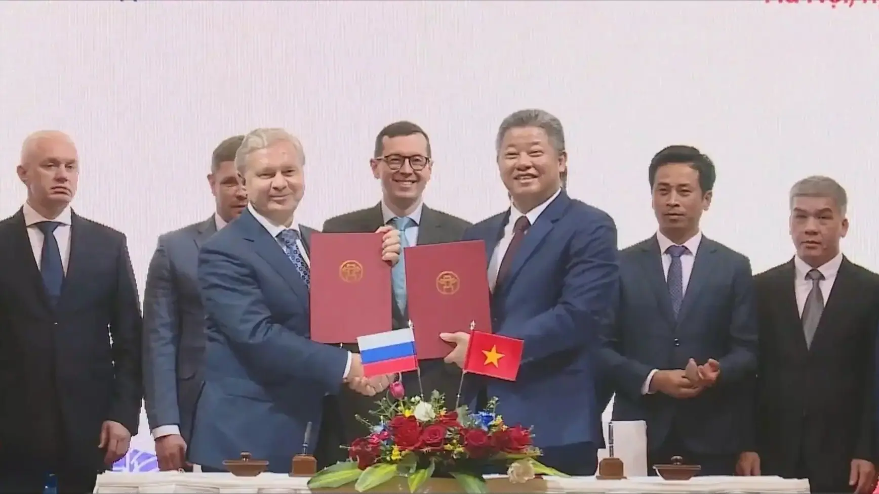 Nhiều dư địa hợp tác kinh tế giữa Hà Nội và Moscow